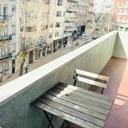 The Redondo House - No 4e2 - Comfortable One-bedroom * Lisboa